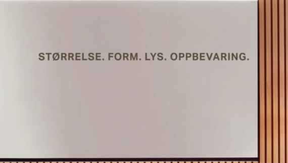 Bilde av et speil med teksten: Størrelse, form, lys, oppbevaring