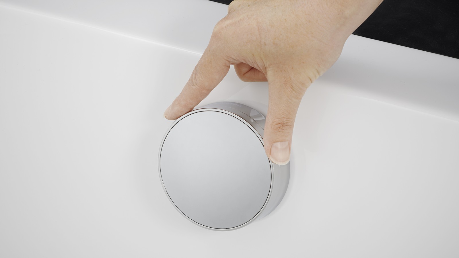 Badekaravløp med dreiehåndtak Badekaravløp med dreiehåndtak