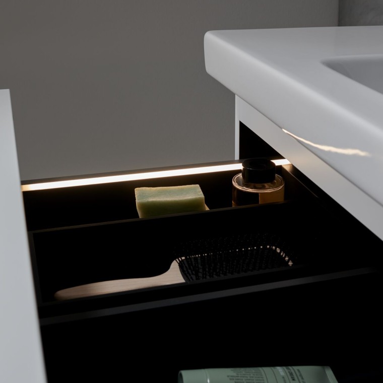Geberit iCon servantskap med integrert lyslist Geberit iCon servantskap med integrert lyslist