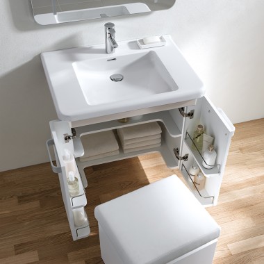 Geberit Renova Comfort servant med lagringsplass Geberit Renova Comfort servant med lagringsplass