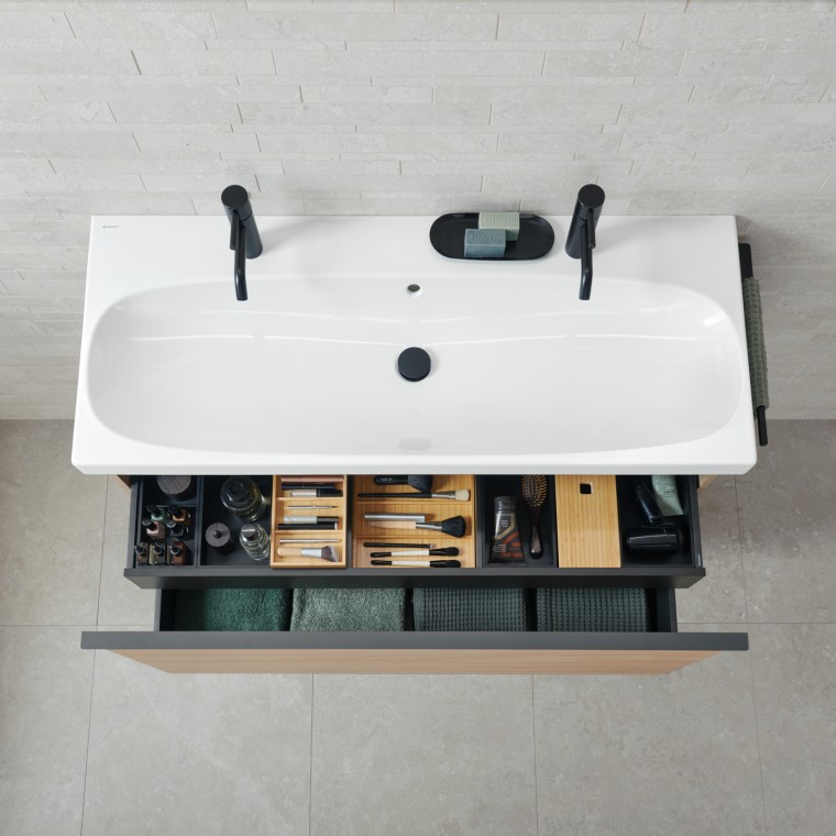 Geberit iCon servantskap med oppbevaringssystem Geberit iCon servantskap med oppbevaringssystem