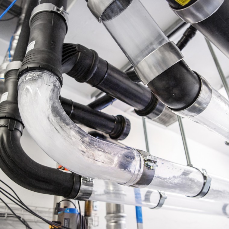 Geberit avløpstårn i Jona, Sveits Geberit avløpstårn i Jona, Sveits