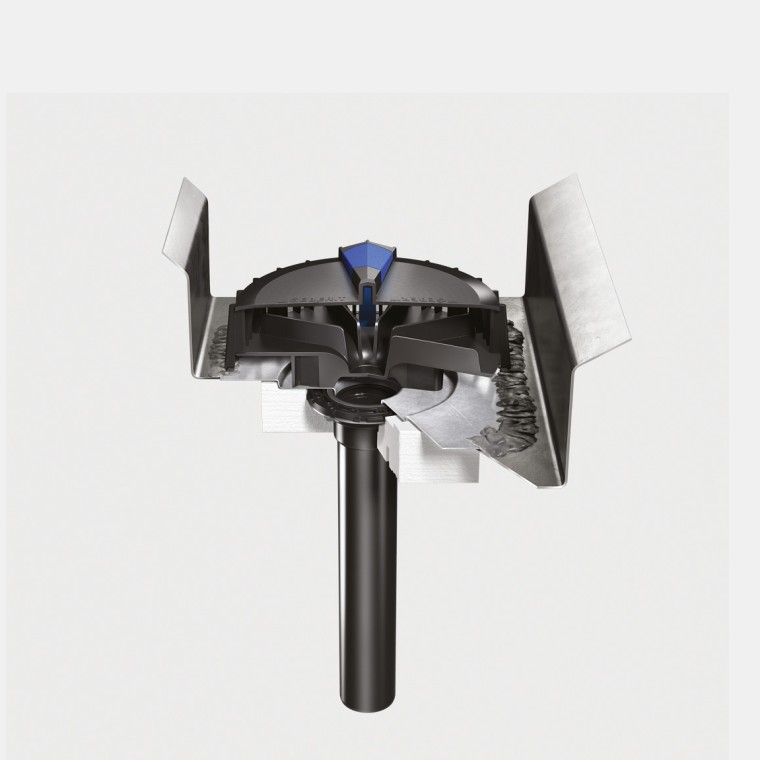 Montering av Geberit Pluvia på tak med ståltakrenne