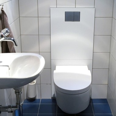 Geberit AquaClean-designplate