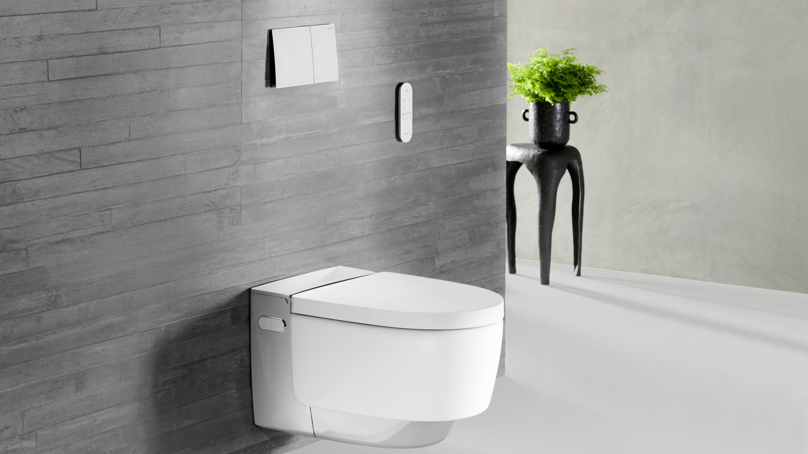 Geberit AquaClean Mera Comfort i krom med Sigma70 betjeningsplate