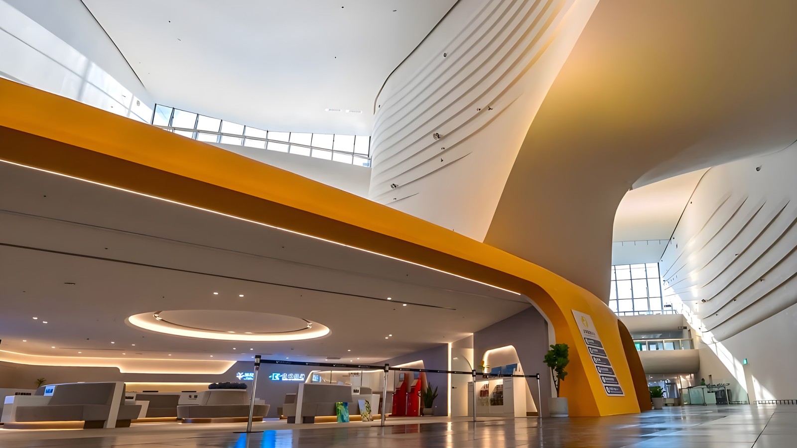 Separate områder for cruise- og fergefunksjoner sikrer effektiv drift. Separate områder for cruise- og fergefunksjoner sikrer effektiv drift.