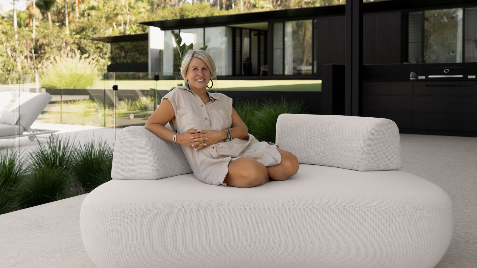 Blackwood House er mer enn et hjem – det er et speilbilde av Sarah Wallers designfilosofi og kreative drivkraft (© Alyne Media) Blackwood House er mer enn et hjem – det er et speilbilde av Sarah Wallers designfilosofi og kreative drivkraft (© Alyne Media)