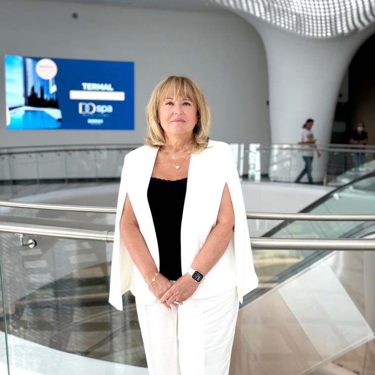 Professor Dr. Zeynep Kahveci ønsker at hennes pasienter og ansatte skal føle seg komfortable.