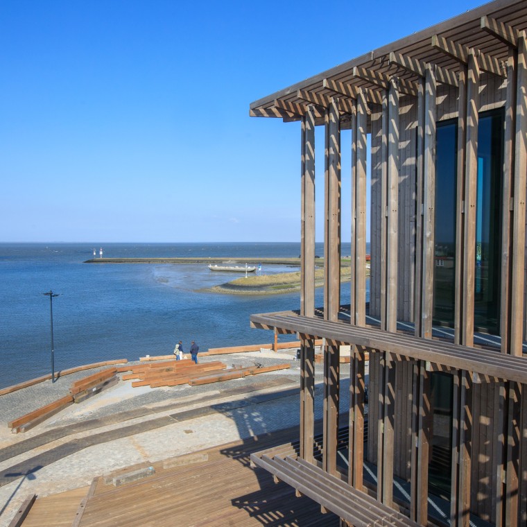 Den danske stjernearkitekten Dorte Mandrup designet det nye bygget for å tåle tøffe klimatiske forhold (© Tjeerd Visser)