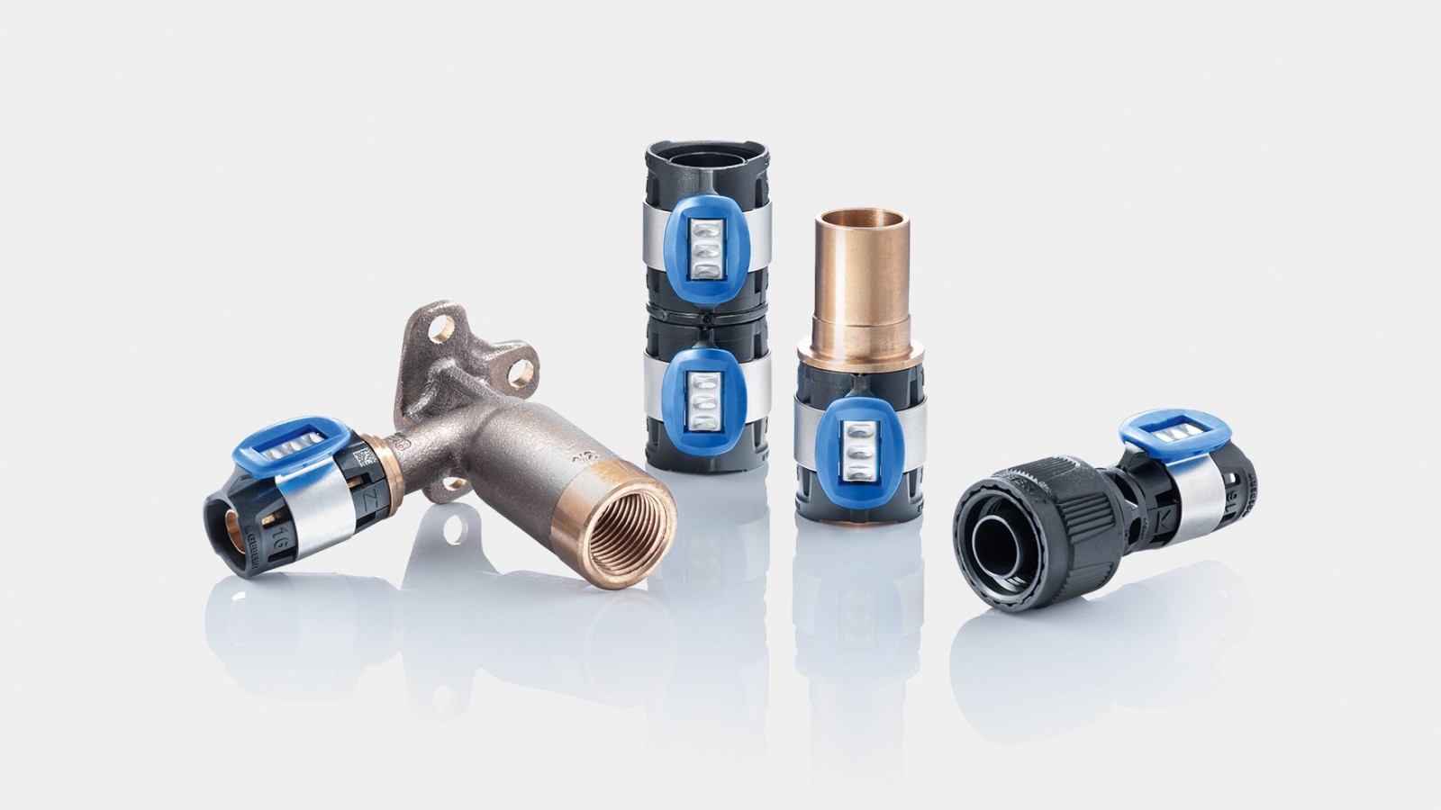 Bredt FlowFit-utvalg av fittinger laget av PPSU, blyfri messing og blyfri silisiumbronse. Bredt FlowFit-utvalg av fittinger laget av PPSU, blyfri messing og blyfri silisiumbronse.