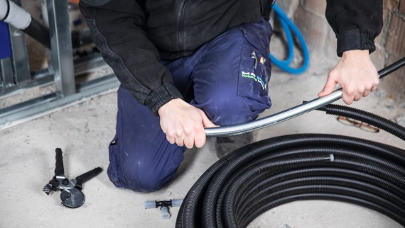 Enkel installasjon med Geberit Mepla