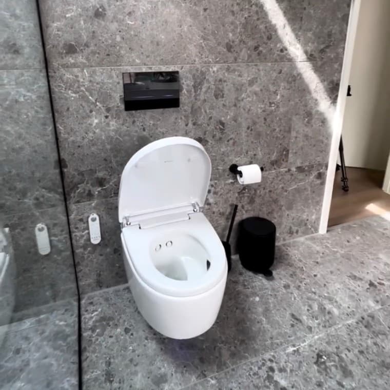 AquaClean Mera dusjtoalett (© Arkitektvillaen) AquaClean Mera dusjtoalett (© Arkitektvillaen)