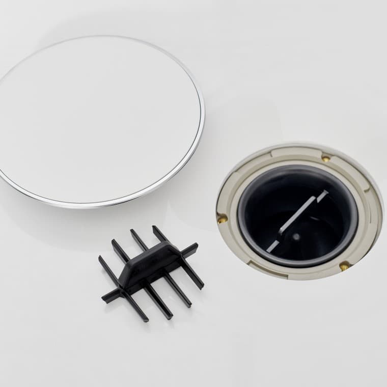 Dusjgulv med integrert hårsil Dusjgulv med integrert hårsil