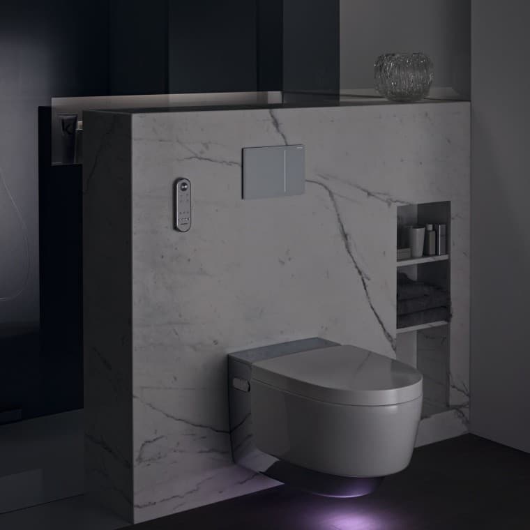 Geberit AquaClean Mera Comfort med orienteringslys (© Geberit) Geberit AquaClean Mera Comfort med orienteringslys (© Geberit)