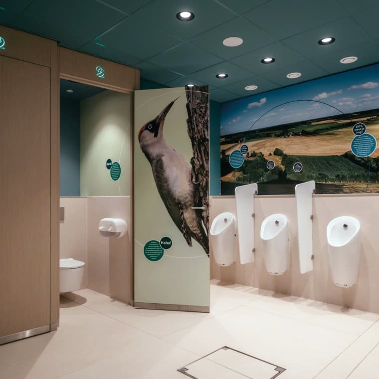 Geberit Preda urinal med automatisk skylling. Geberit Preda urinal med automatisk skylling.