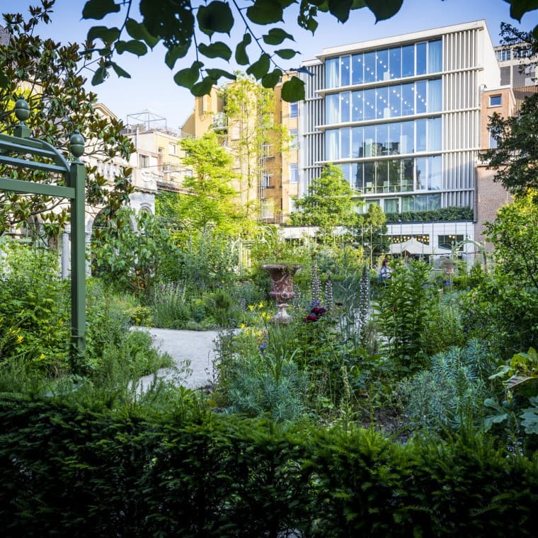 Diskret, men slående: det nye inngangspartiet ved Rubenshuset (© Frederik Beyens). Diskret, men slående: det nye inngangspartiet ved Rubenshuset (© Frederik Beyens).