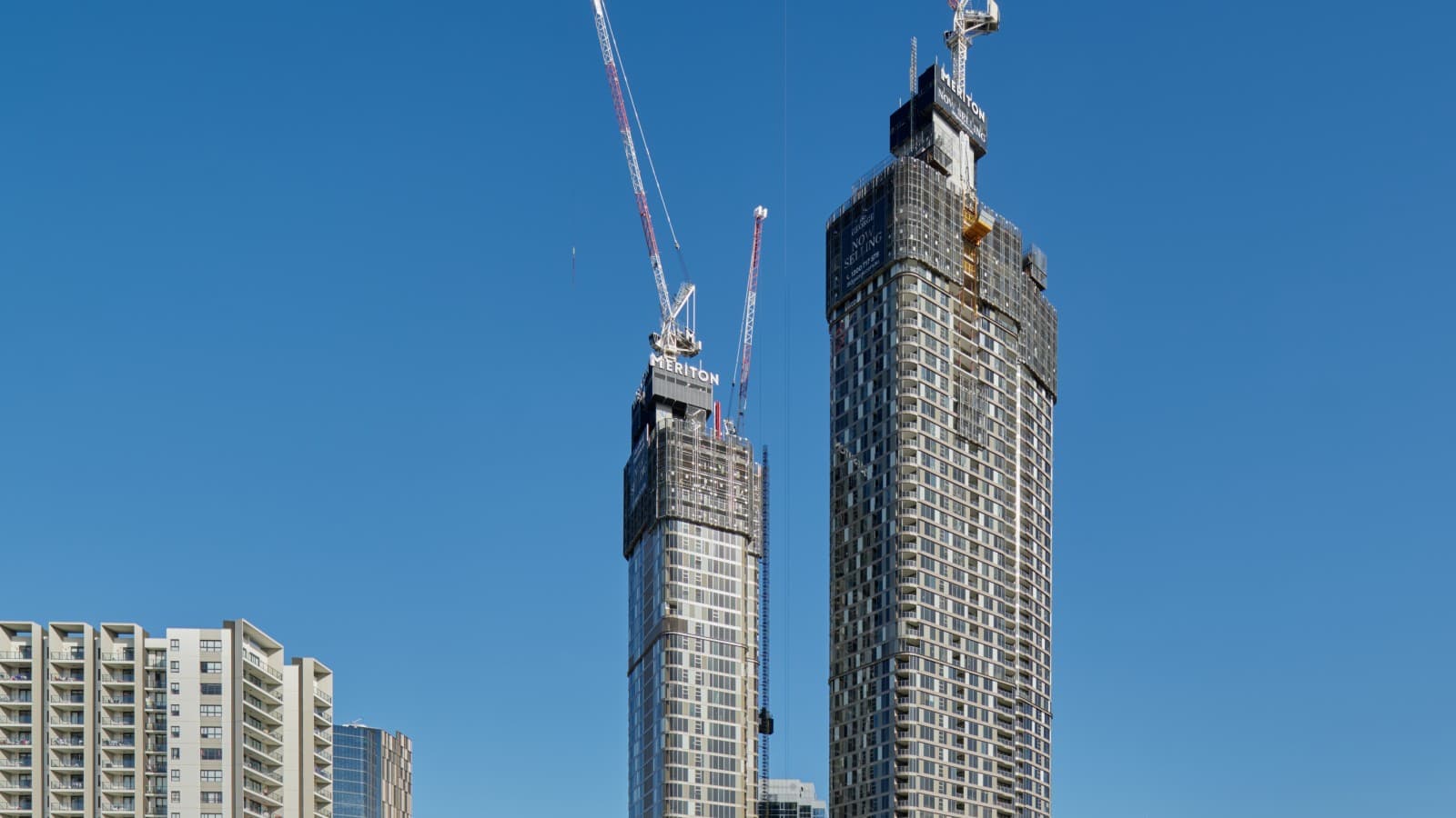 De to 180 George-tårnene varsler fortettingen av Sydney-byområdet (© Michael Curwood & Adam Powell) De to 180 George-tårnene varsler fortettingen av Sydney-byområdet (© Michael Curwood & Adam Powell)