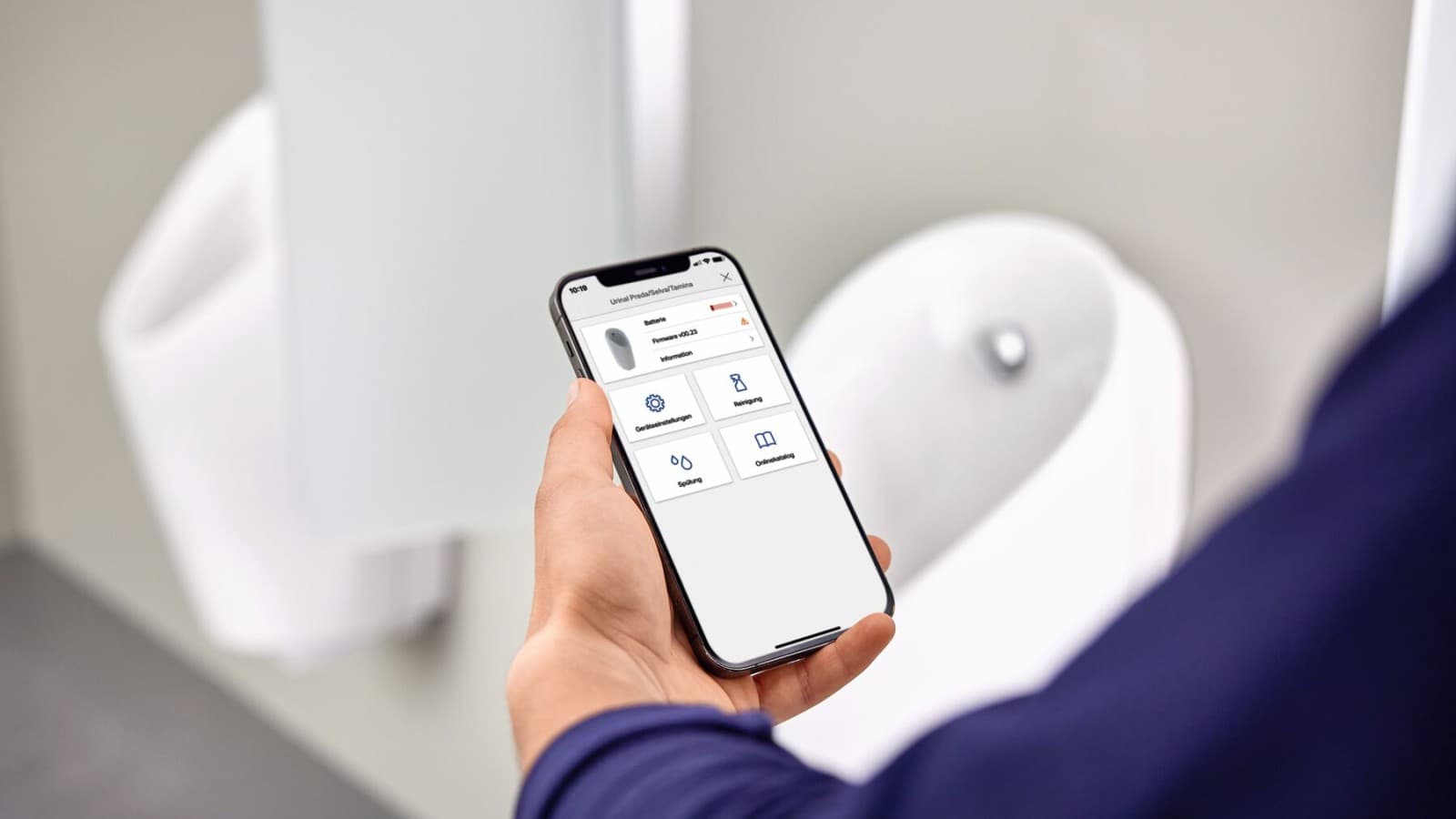 Geberit-urinaler kan enkelt betjenes via Geberit Control-appen Geberit-urinaler kan enkelt betjenes via Geberit Control-appen
